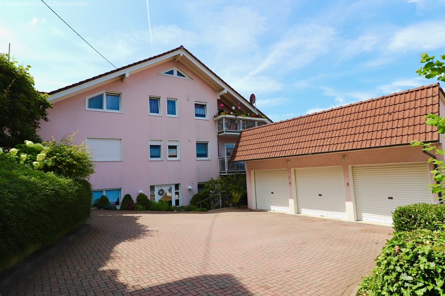 Aussenansicht - Garage