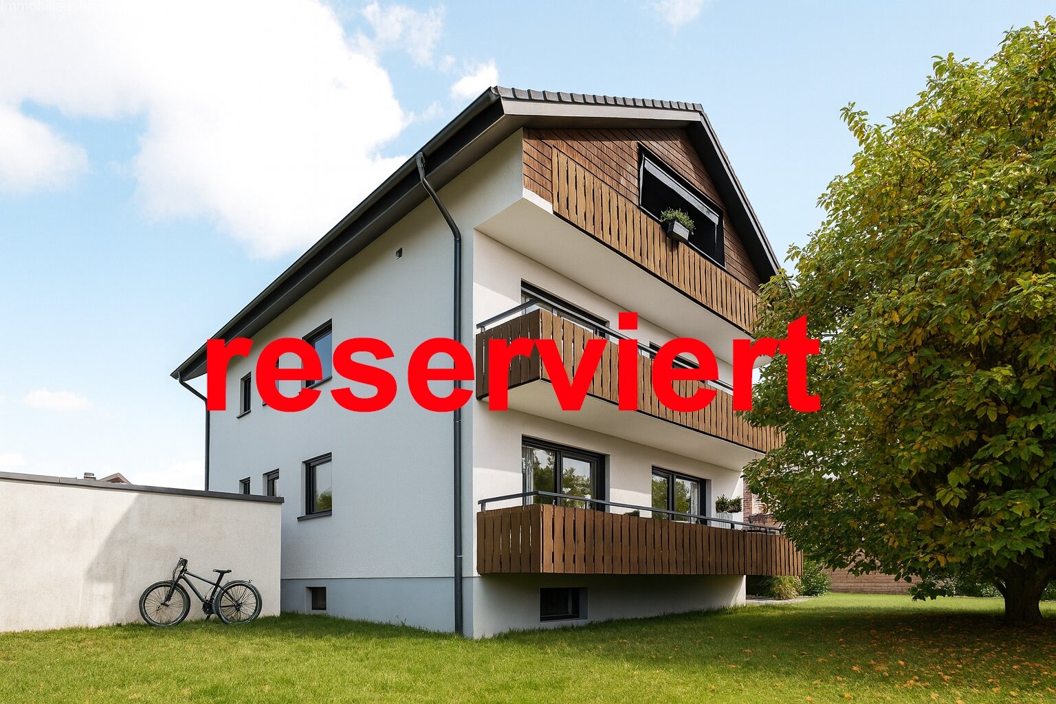 Mehrfamilien-Wohnhaus mit 5 Wohneinheiten zu verkaufen Mehrfamilien-Wohnhaus mit 5 Wohneinheiten zu verkaufen